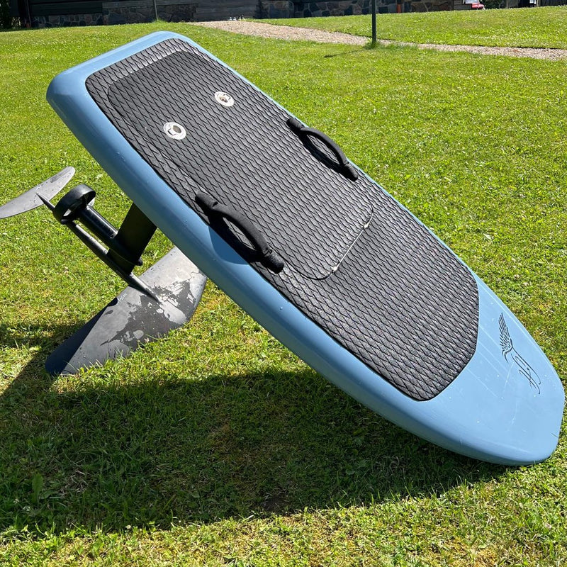 Used LIFT3 eFoil 5'4" Cruiser in Great Condition